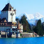 Daire Concierge With Scenic Views And Long By Swisshut Sigriswil