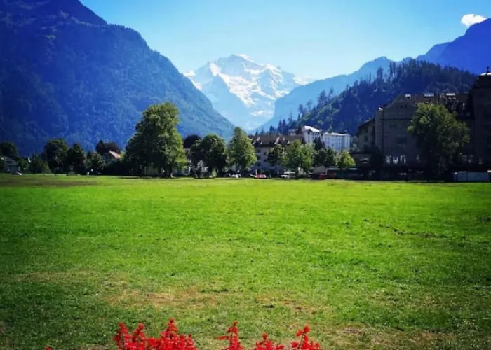 Concierge With Scenic Views And Long By Swisshut